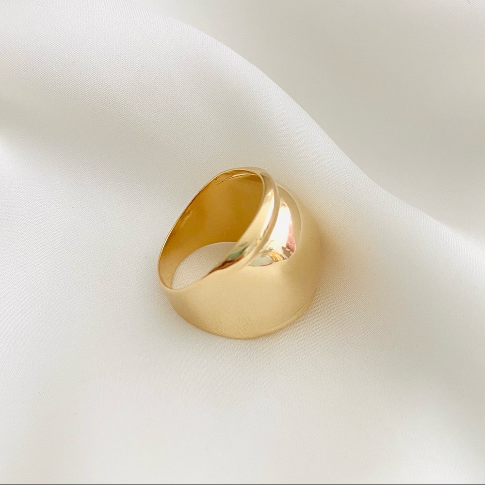 Round Cigar Band Ring - Picture 4 of 6